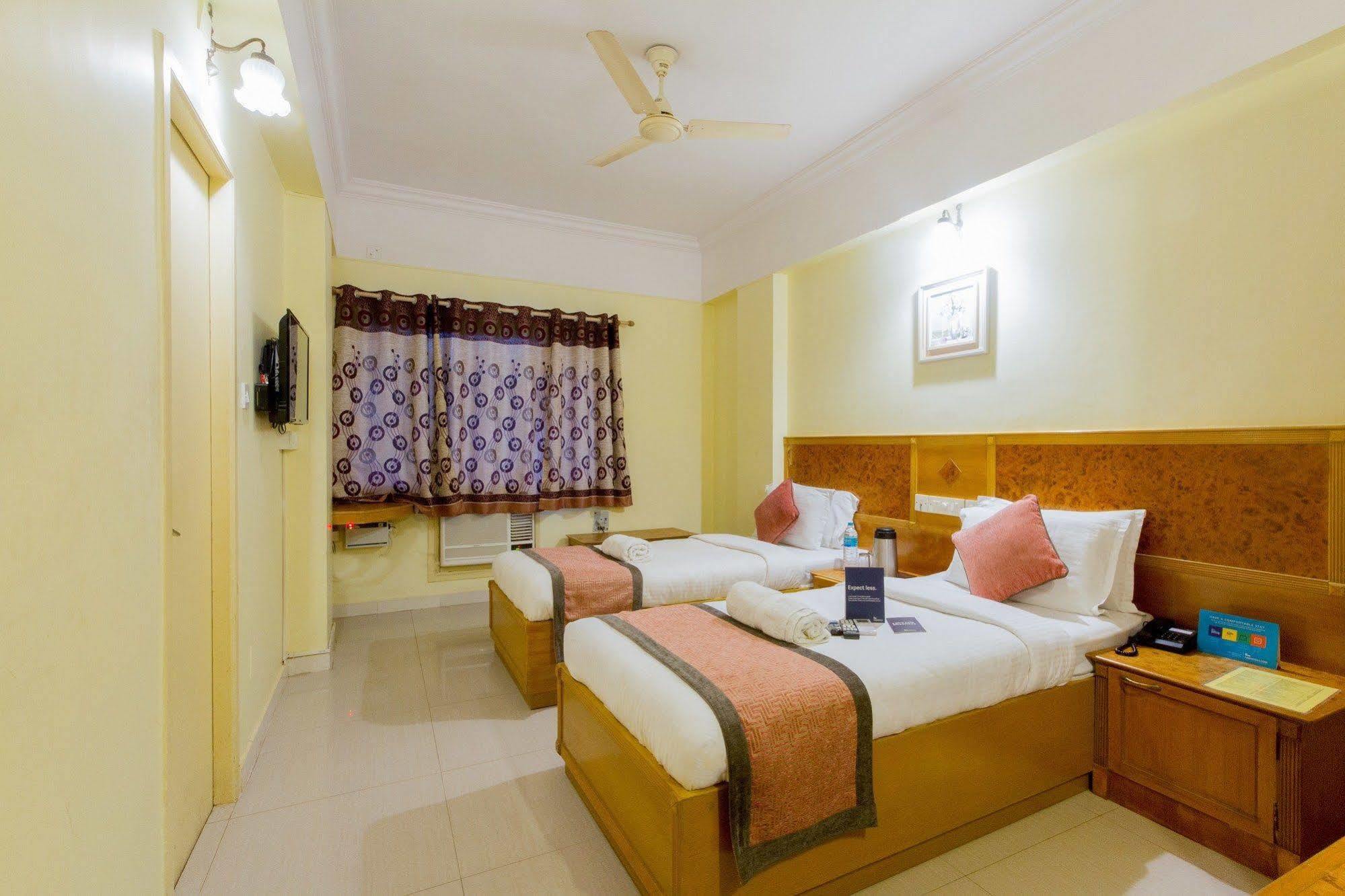 Hotel Metro Manor Chennai Eksteriør billede